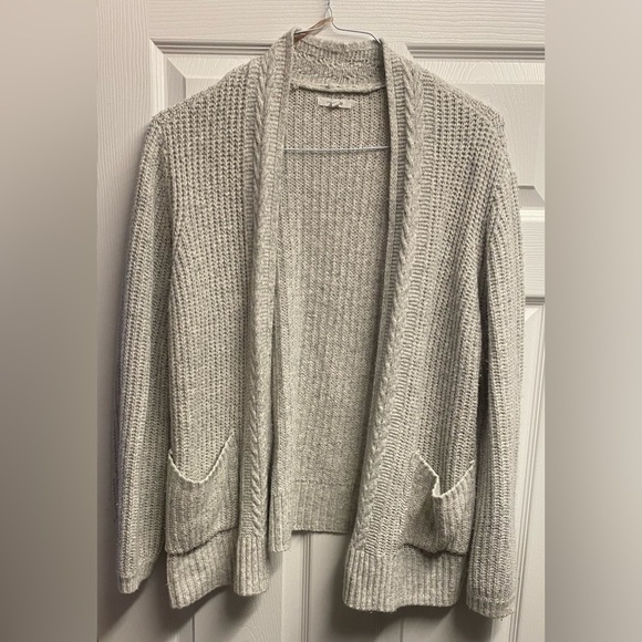 💕 2 For $10 Maurices Cream/Silvery Oversized Cardigan Size 2X - Picture 1 of 3